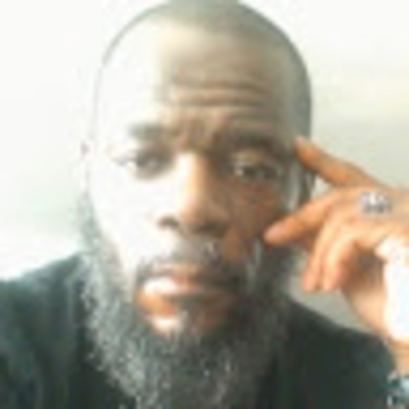 Meet your Posher, Robert - Picture 1 of 1